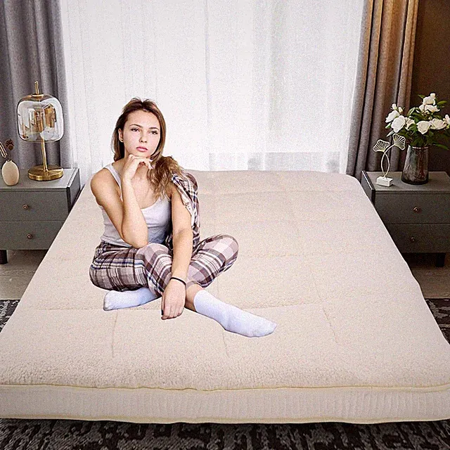Fleece Foldable Japanese Floor Mattress-Super Soft Fuzzy Sleeping Pad for Adults